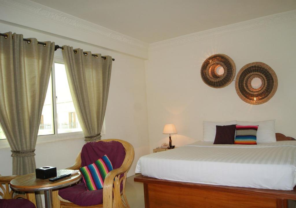 Viva Hotel Siem Reap Esterno foto