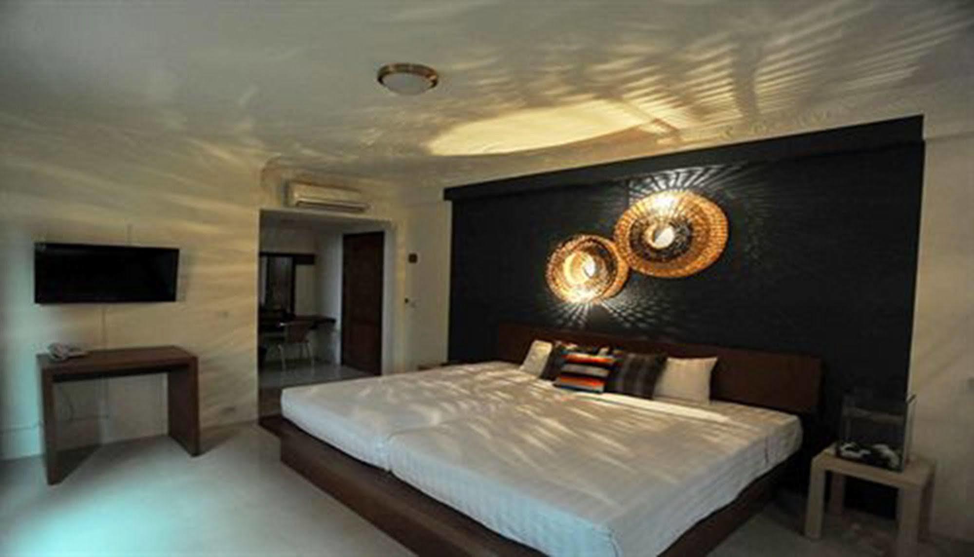 Viva Hotel Siem Reap Esterno foto