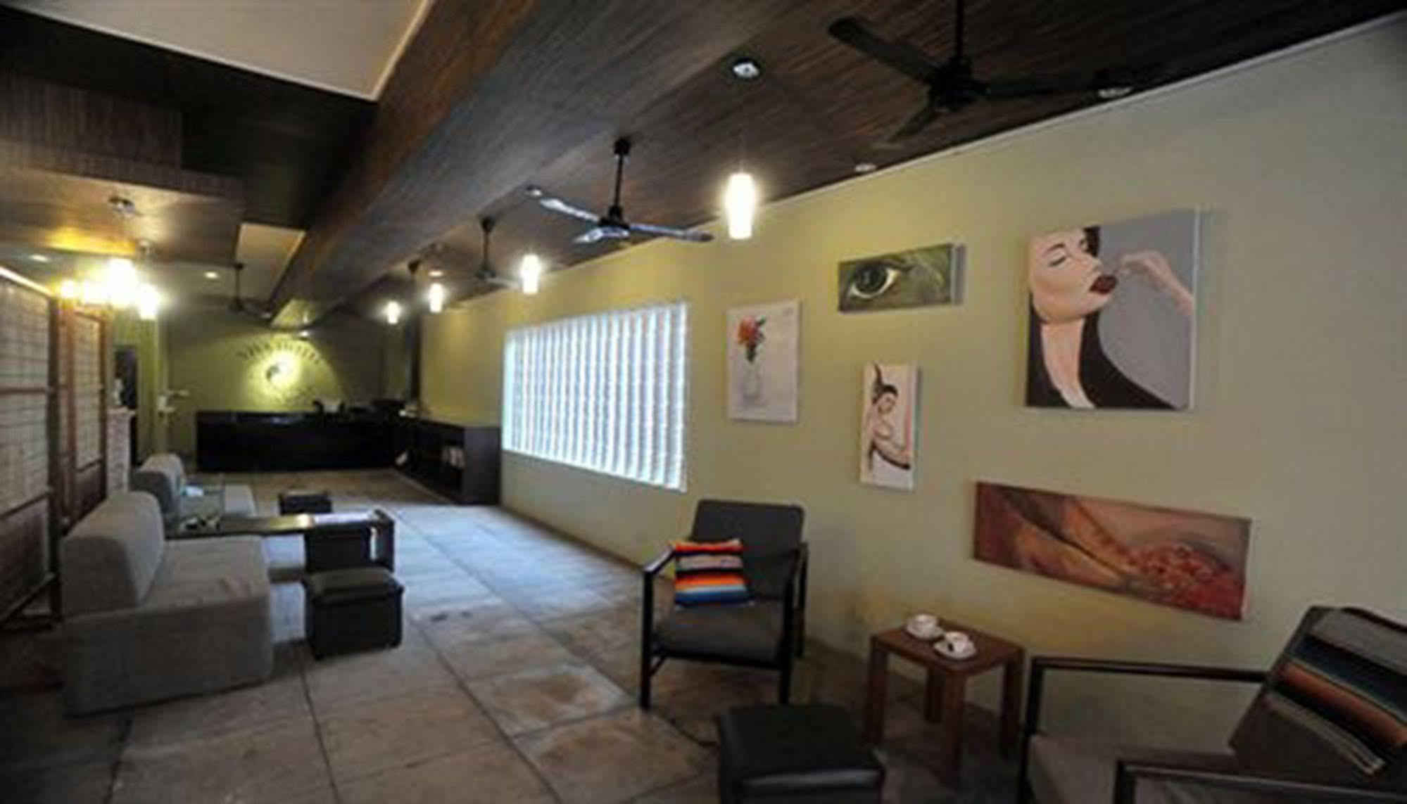 Viva Hotel Siem Reap Esterno foto
